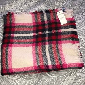 Express blanket scarf